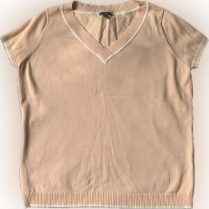 Ann Taylor short sleeve lightweight peach V-neck sweater vest,  XL